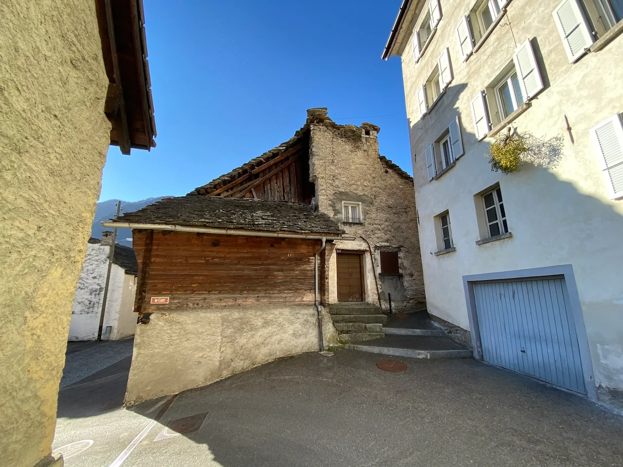 Vecchio Blockhaus Chironico vonsurerprogetto.ch GmbH