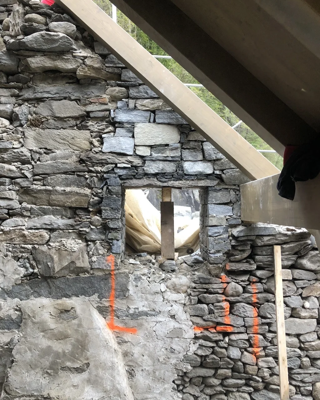 Casa Cascata Bignasco von surerprogetto.ch GmbH